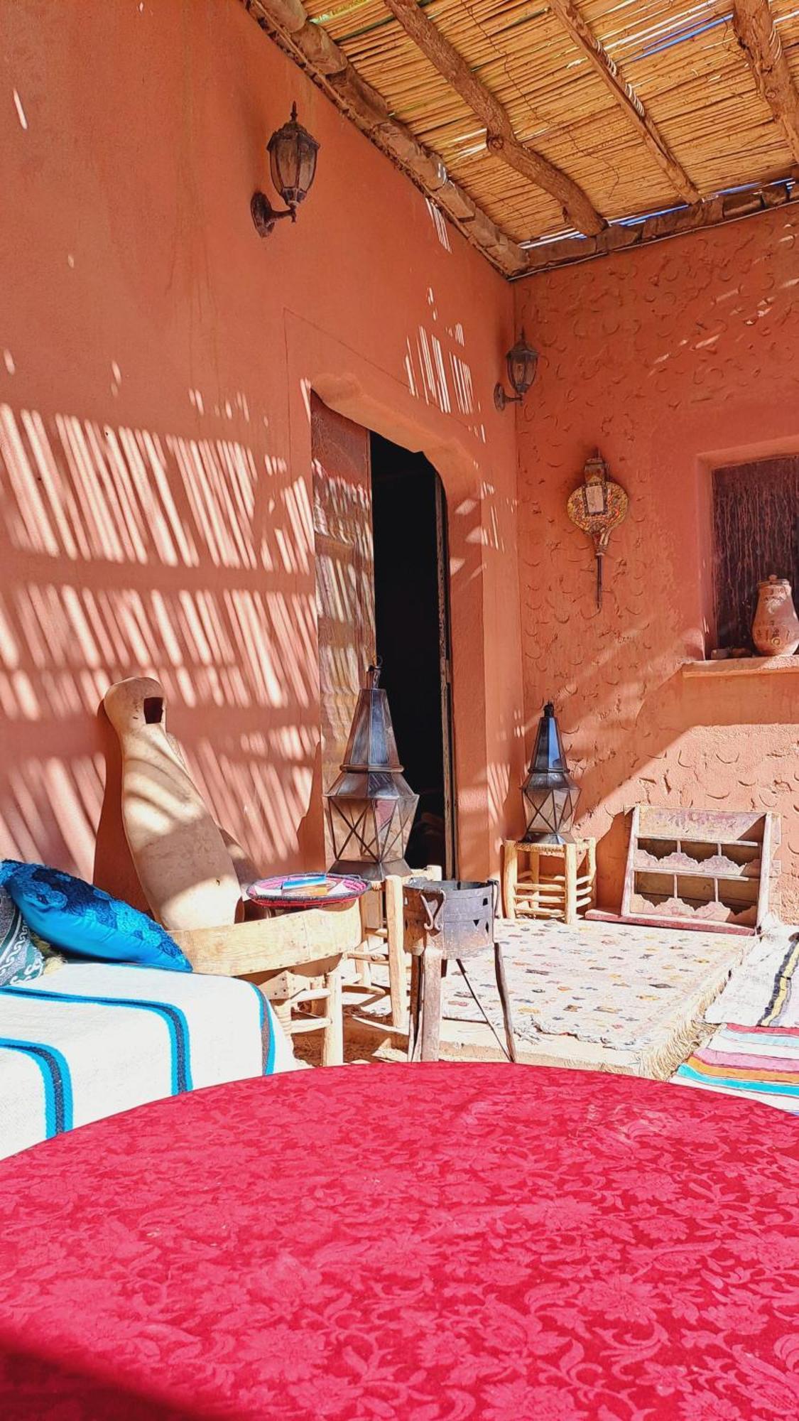 La Petite Maison Du Lac Iriki Foum Zguid Buitenkant foto
