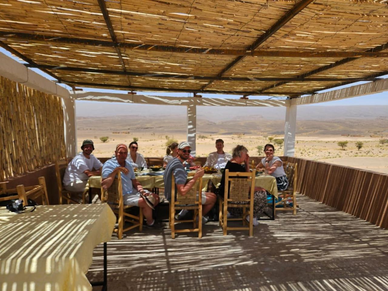 La Petite Maison Du Lac Iriki Foum Zguid Buitenkant foto